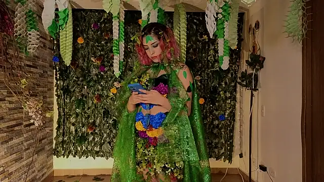 Snapshot of Hairyandsexysalma chatting on 03/20/25, 05:02 Hairyandsexysalma online show from 03/20/25, 05:02