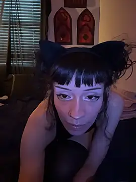 Gothbabbi online show from 10/17/25, 10:55