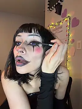 Gothbabbi online show from 02/05/26, 08:59