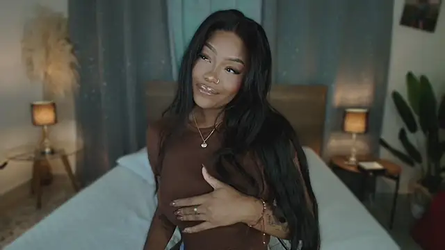 Isaa Coleman  online show from 02/06/26, 08:16