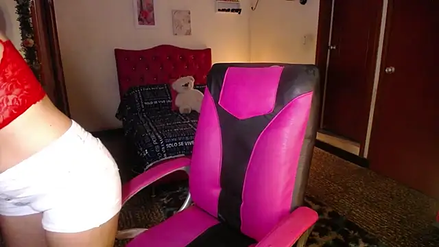 danielle rose 1 online show from 02/24/26, 01:45