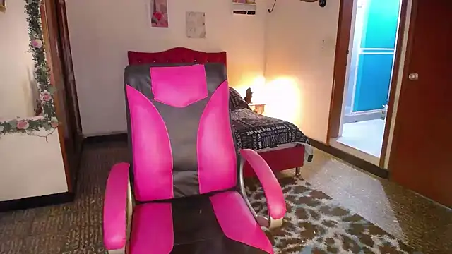 danielle rose 1 online show from 11/28/25, 08:31