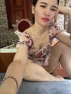 LiLi-Kirix99 online show from 06/15/26, 02:34