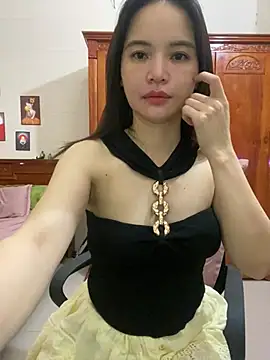 LiLi-Kirix99 online show from 07/12/26, 08:31
