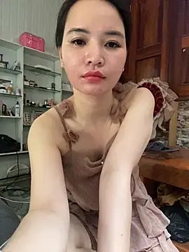 Snapshot of LiLi-Kirix99 chatting on 05/30/26, 07:58 LiLi-Kirix99 online show from 05/30/26, 07:58