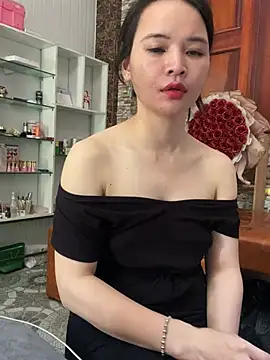 Snapshot of LiLi-Kirix99 chatting on 06/01/26, 08:25 LiLi-Kirix99 online show from 06/01/26, 08:25