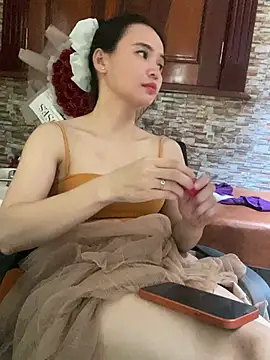 LiLi-Kirix99 online show from 07/08/26, 07:31