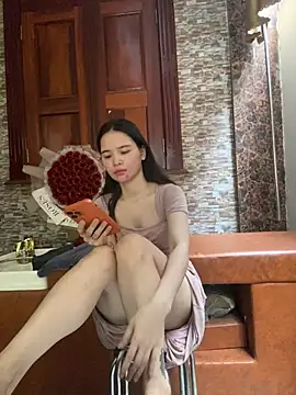LiLi-Kirix99 online show from 06/17/26, 08:14