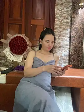 LiLi-Kirix99 online show from 07/04/26, 07:26
