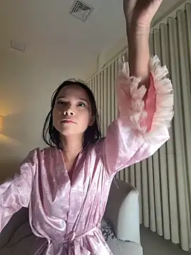 Snapshot of marce_algara chatting on 02/27/26, 11:04 marce algara online show from 02/27/26, 11:04