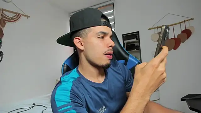 mateoleonee online show from 03/14/26, 08:48