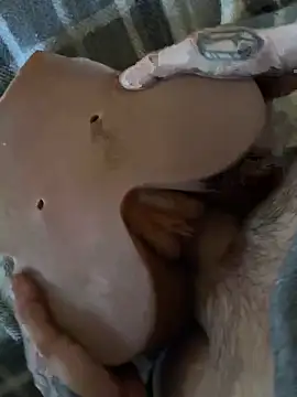 Snapshot of NutP619 chatting on 12/16/25, 04:55 NutP619 online show from 12/16/25, 04:55