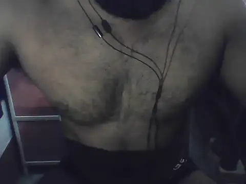 Snapshot of hot_to_handel chatting on 06/30/26, 06:41 hot to handel online show from 06/30/26, 06:41