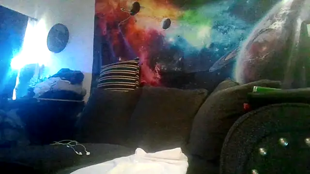 Snapshot of Antoniothedon chatting on 05/15/26, 07:23 Antoniothedon online show from 05/15/26, 07:23