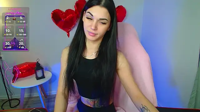 Snapshot of Hellen_Moore chatting on 03/13/25, 12:48 Hellen Moore online show from 03/13/25, 12:48