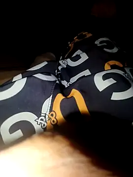 negosaliente online show from 11/21/25, 06:34