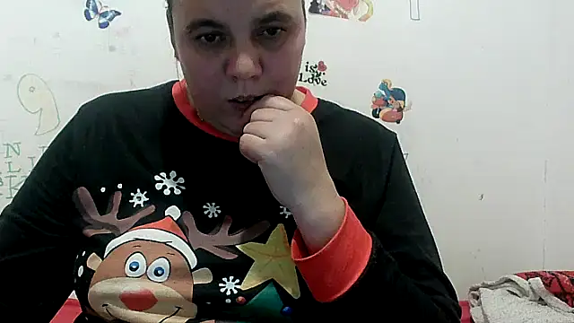 Snapshot of VixenBya chatting on 12/13/24, 03:54 VixenBya online show from 12/13/24, 03:54