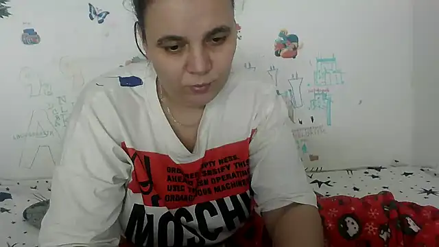 Snapshot of VixenBya chatting on 02/09/25, 09:05 VixenBya online show from 02/09/25, 09:05