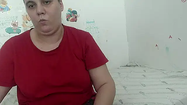 Snapshot of VixenBya chatting on 09/23/25, 11:39 VixenBya online show from 09/23/25, 11:39