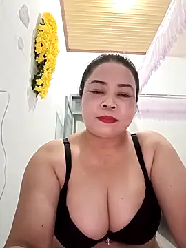 Sexy-bigtits2024 online show from 02/07/25, 12:17