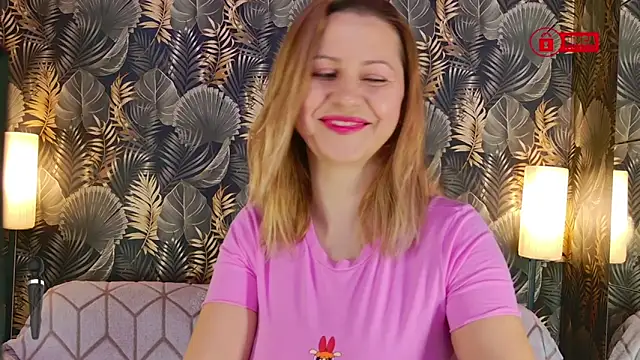 Snapshot of BigBoobsARRI chatting on 02/26/26, 07:14 BigBoobsARRI online show from 02/26/26, 07:14