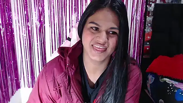 SweetAlmaa online show from 05/22/26, 09:29
