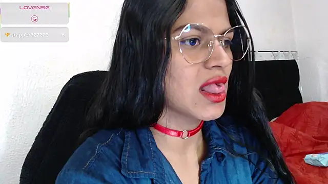 SweetAlmaa online show from 11/09/25, 01:37