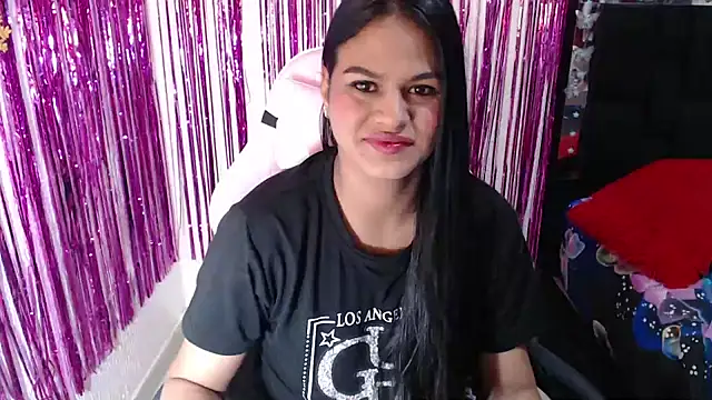 SweetAlmaa online show from 05/28/26, 11:49