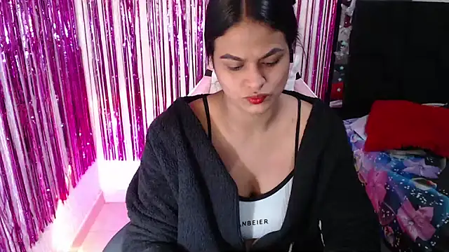 SweetAlmaa online show from 06/02/26, 10:04