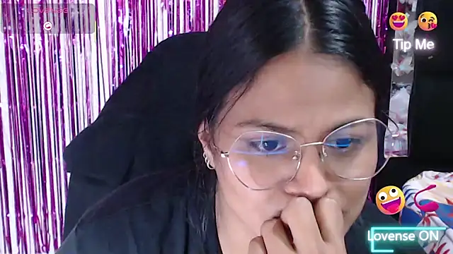 SweetAlmaa online show from 02/19/26, 07:22