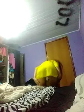 lorraine alves ferreira online show from 11/04/25, 01:20