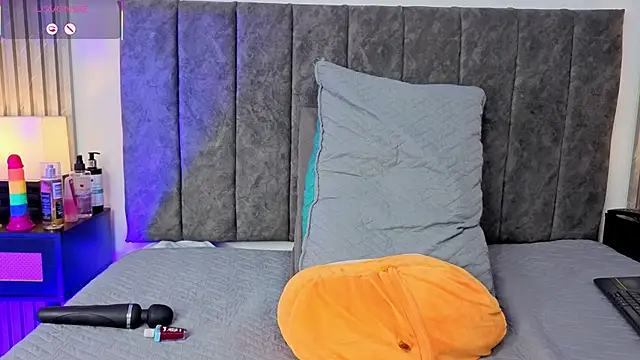 Ema Stone65 online show from 02/03/26, 02:53