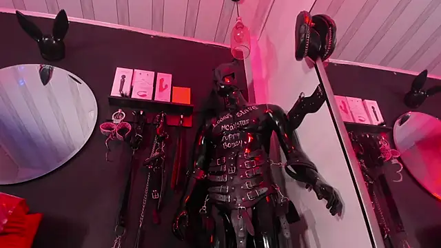 Snapshot of sharith_gh chatting on 03/07/25, 09:59 sharith gh online show from 03/07/25, 09:59