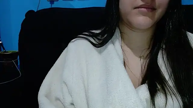 Snapshot of luckygirl111 chatting on 05/21/26, 08:55 luckygirl111 online show from 05/21/26, 08:55