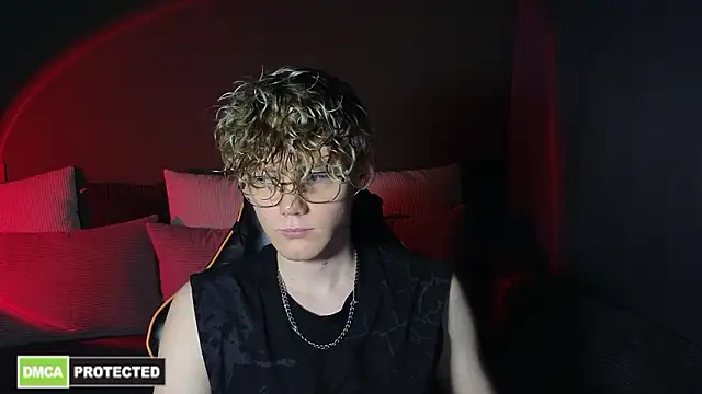 Keytaro online show from 03/30/26, 02:51