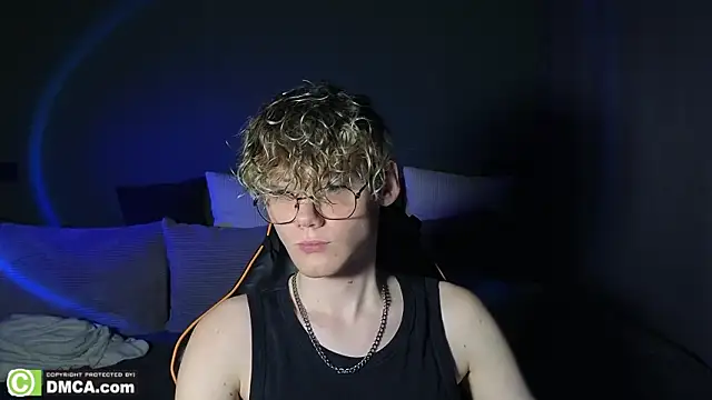 Keytaro online show from 03/20/26, 11:11