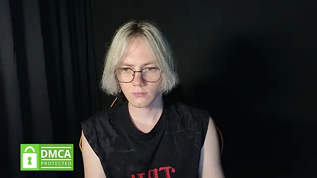 Keytaro online show from 06/24/26, 08:57