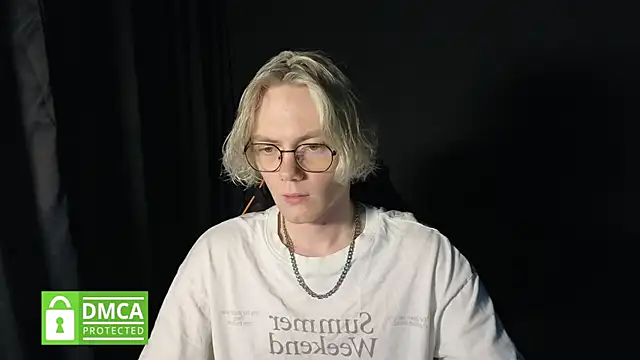 Keytaro online show from 05/15/26, 12:30