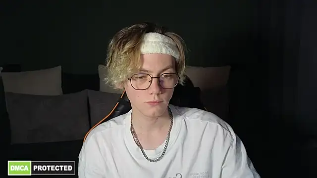 Keytaro online show from 04/07/26, 01:07