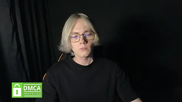 Keytaro online show from 05/25/26, 01:21