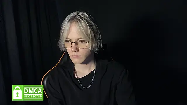 Keytaro online show from 05/24/26, 01:33
