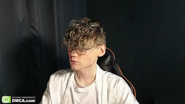 Keytaro online show from 02/04/26, 01:55