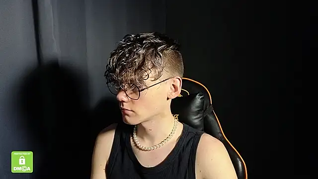 Keytaro online show from 01/14/26, 08:56