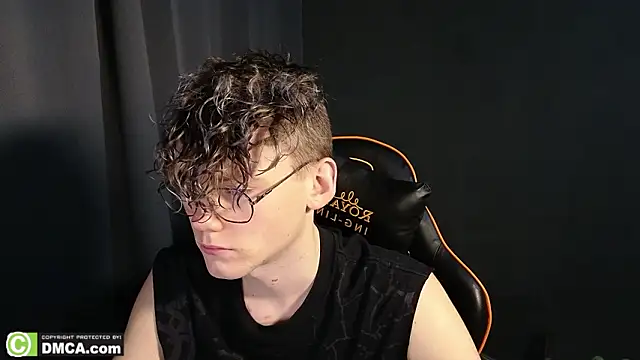 Keytaro online show from 02/01/26, 10:41