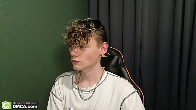 Keytaro online show from 02/19/26, 01:46