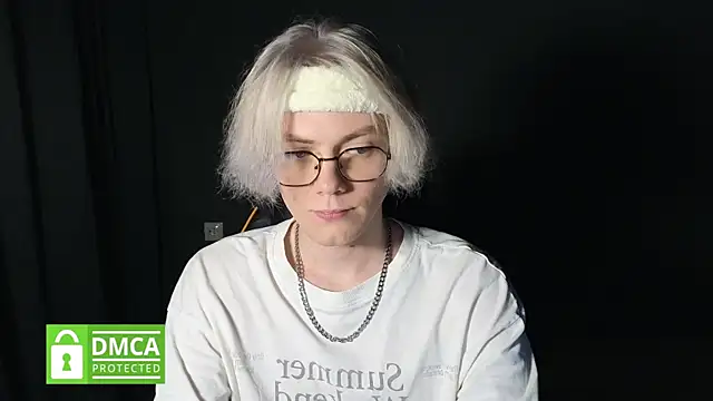 Keytaro online show from 05/05/26, 02:09