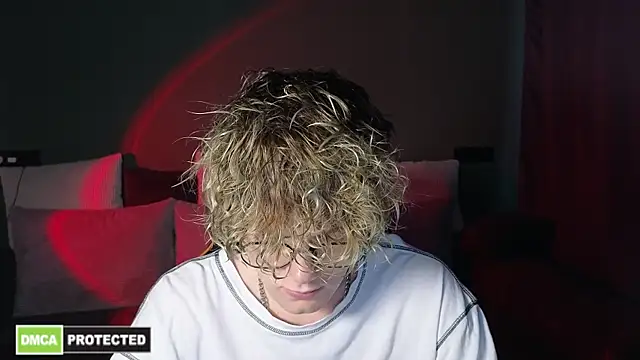 Keytaro online show from 04/08/26, 06:26