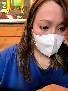 Snapshot of annna_annna_2024 chatting on 11/04/25, 01:31 annna annna 2024 online show from 11/04/25, 01:31