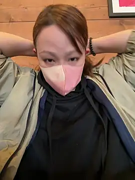 annna annna 2024 online show from 04/15/26, 03:23