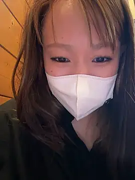 Snapshot of annna_annna_2024 chatting on 10/25/25, 01:05 annna annna 2024 online show from 10/25/25, 01:05